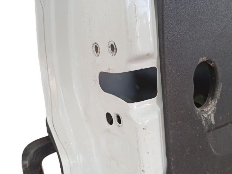 Recambio de puerta trasera izquierda para fiat doblo cargo (263_) 1.6 d multijet referencia OEM IAM   