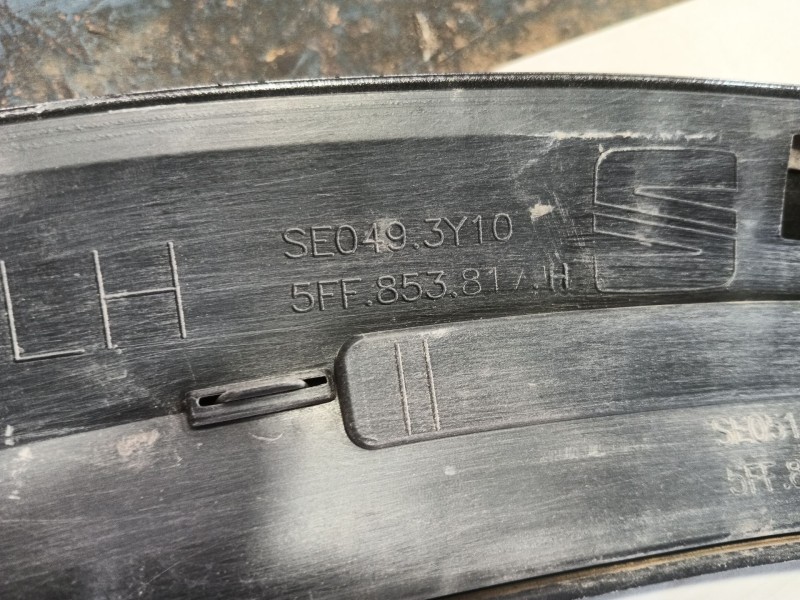 Recambio de aletin trasero izquierdo para cupra formentor (km7, kmp) 1.5 tsi referencia OEM IAM   