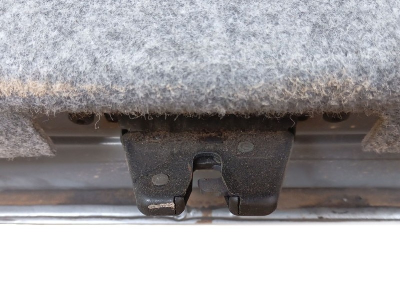 Recambio de porton trasero para bmw 3 (e90) 320 d referencia OEM IAM 41627254425  