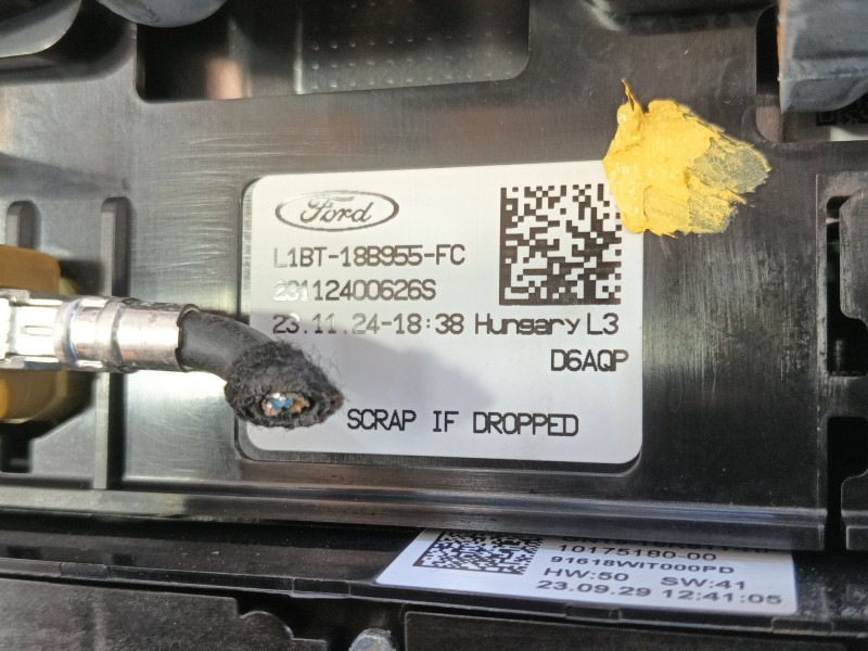 Recambio de pantalla multifuncion para ford puma (j2k, cf7) 1.0 ecoboost referencia OEM IAM 2659234  