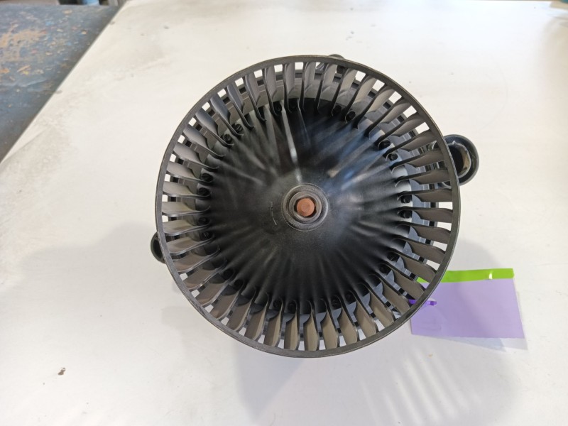 Recambio de motor calefaccion para ford puma (j2k, cf7) 1.0 ecoboost referencia OEM IAM 2067889 H1BH19846AA 