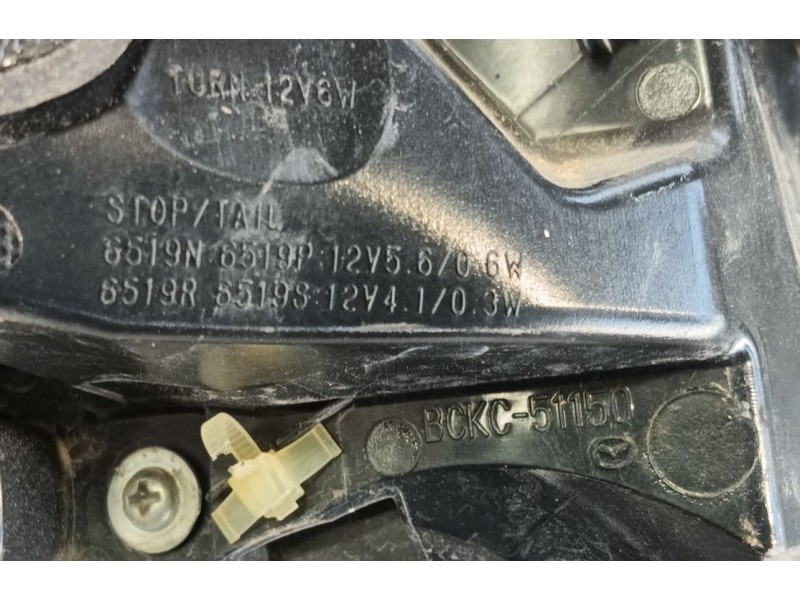 Recambio de piloto trasero derecho para mazda 3 hatchback (bp) 2.0 skyactiv-g m hybrid referencia OEM IAM   