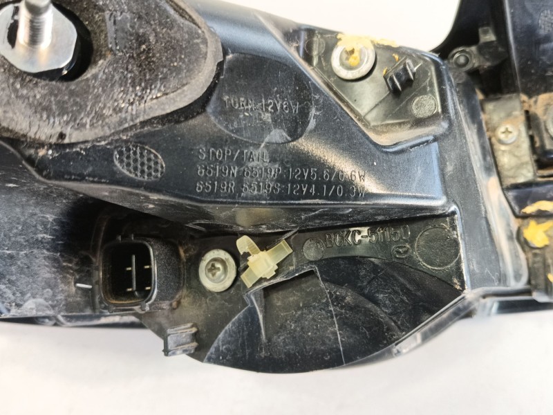 Recambio de piloto trasero derecho para mazda 3 hatchback (bp) 2.0 skyactiv-g m hybrid referencia OEM IAM   