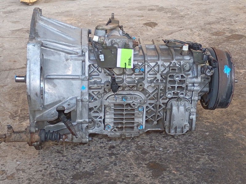 Recambio de caja cambios para isuzu npr77l 3.0d referencia OEM IAM   