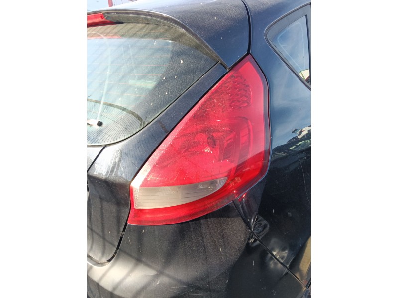 Recambio de piloto trasero derecho para ford fiesta vi (cb1, ccn) 1.6 tdci referencia OEM IAM 1709552  