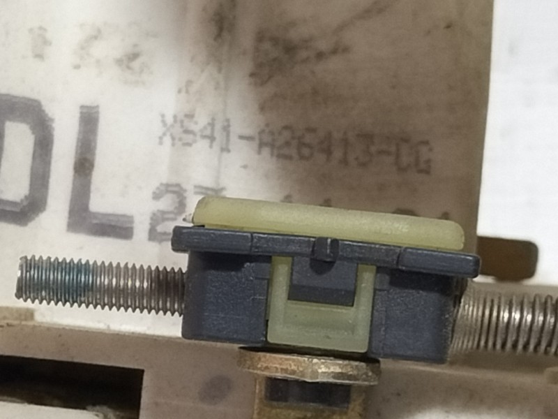 Recambio de cerradura puerta trasera izquierda para ford mondeo berlina (ge) ambiente (06.2003) (d) referencia OEM IAM XS41A2641