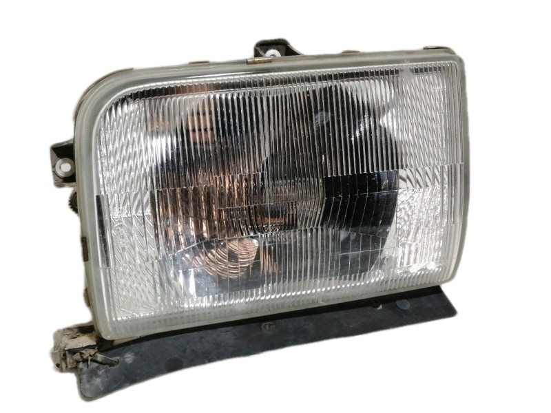 Recambio de faro izquierdo para nissan cabstar e tl35-1 referencia OEM IAM   