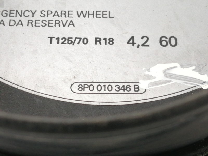 Recambio de tapa exterior combustible para audi a3 (8p) 1.6 ambiente referencia OEM IAM 8P0010346B  