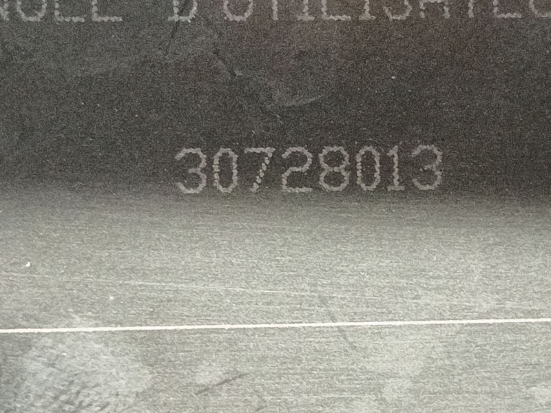 Recambio de caja reles / fusibles para volvo v50 familiar 2.0 d kinetic referencia OEM IAM 8688040 3M5T14A142AB 