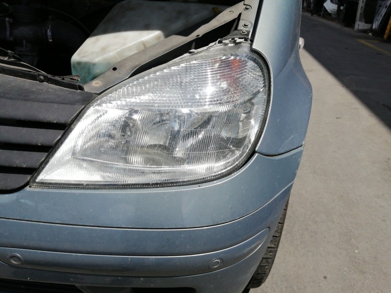 Recambio de faro izquierdo para mercedes-benz vaneo (w414) furgoneta compacta 1.7 cdi vaneo (414.700) referencia OEM IAM 0301189