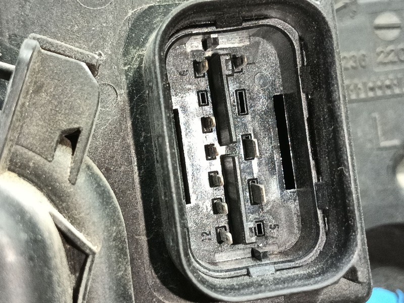 Recambio de faro izquierdo para bmw x3 (e83) xdrive 20 d referencia OEM IAM 63127162189 7162189 