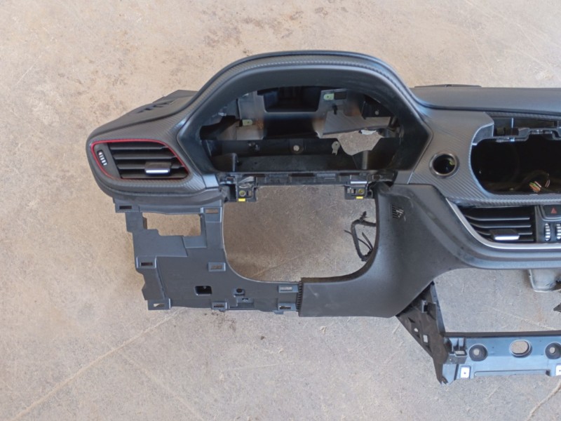 Recambio de salpicadero para ford puma (j2k, cf7) 1.0 ecoboost referencia OEM IAM   