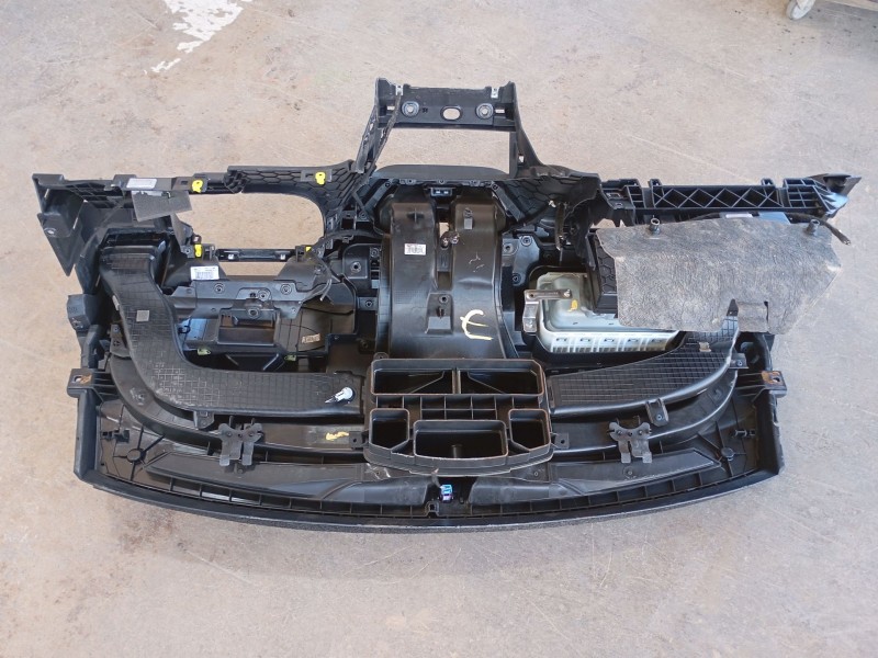 Recambio de salpicadero para ford puma (j2k, cf7) 1.0 ecoboost referencia OEM IAM   