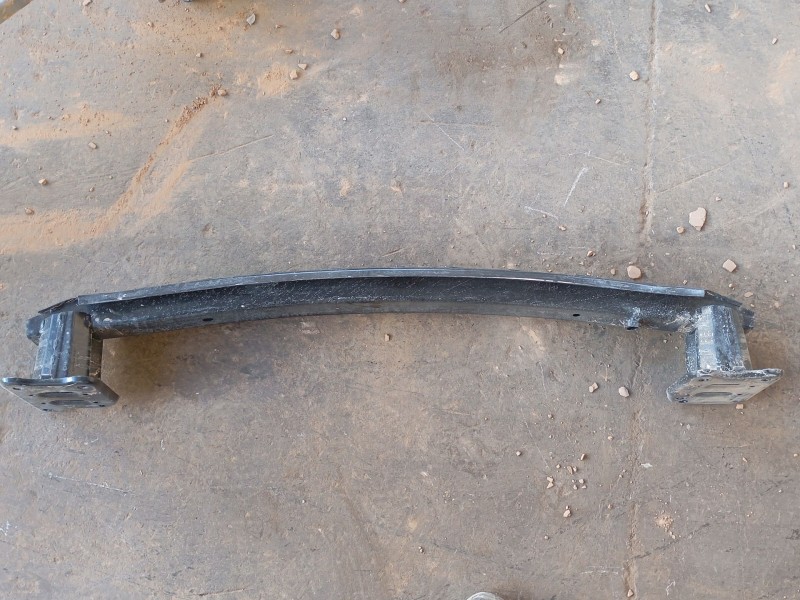 Recambio de refuerzo paragolpes trasero para ford puma (j2k, cf7) 1.0 ecoboost referencia OEM IAM   