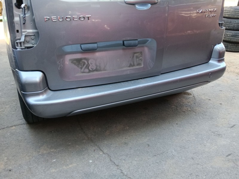 Recambio de paragolpes trasero para peugeot partner tepee 1.6 bluehdi 100 referencia OEM IAM 7410GE  