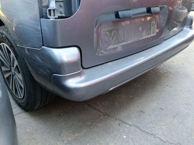 Recambio de paragolpes trasero para peugeot partner tepee 1.6 bluehdi 100 referencia OEM IAM 7410GE  