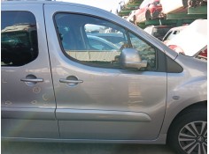 Recambio de puerta delantera derecha para peugeot partner tepee 1.6 bluehdi 100 referencia OEM IAM 9004Z6  