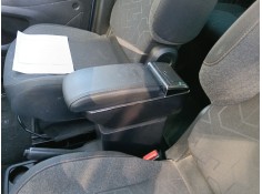 Recambio de apoyabrazos central para peugeot partner tepee 1.6 bluehdi 100 referencia OEM IAM   