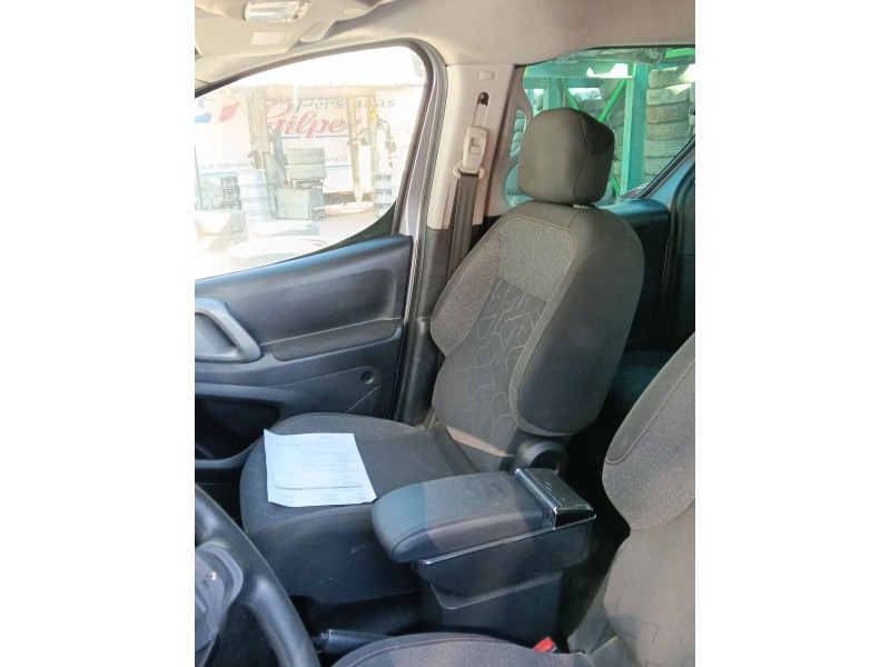 Recambio de asiento delantero derecho para peugeot partner tepee 1.6 bluehdi 100 referencia OEM IAM   