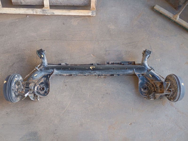 Recambio de puente trasero para ford puma (j2k, cf7) 1.0 ecoboost referencia OEM IAM 2578675 L1TC5K952AF 