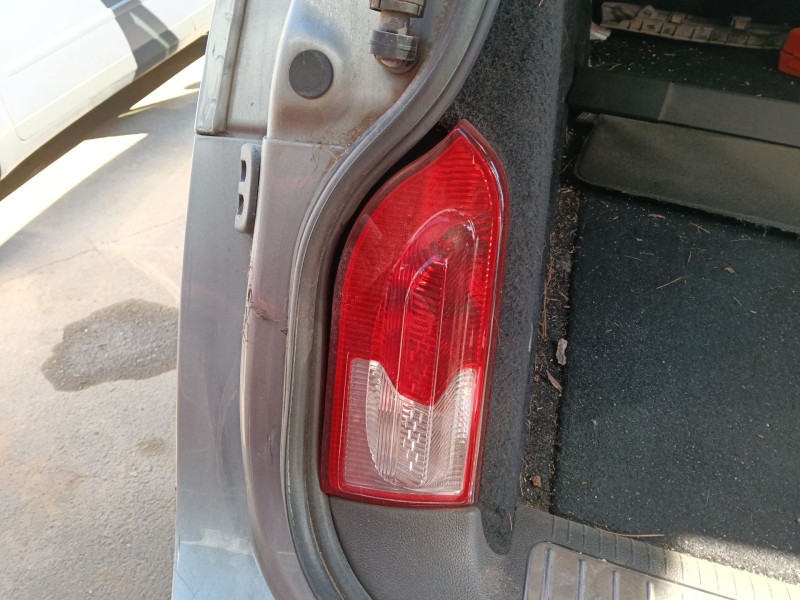 Recambio de piloto trasero izquierdo interior para opel insignia a sports tourer (g09) 2.0 cdti (35) referencia OEM IAM   