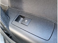 Recambio de mando elevalunas trasero derecho para opel insignia a sports tourer (g09) 2.0 cdti (35) referencia OEM IAM 13301888 