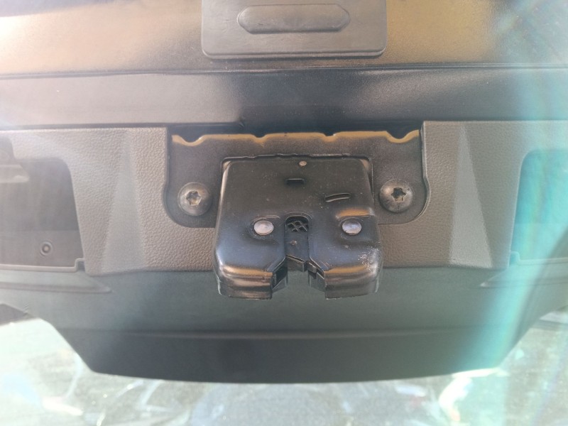 Recambio de cerradura maletero / porton para dacia sandero iii 1.0 tce 90 referencia OEM IAM 905030754R  