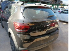 Recambio de porton trasero para dacia sandero iii 1.0 tce 90 referencia OEM IAM 901007604R  