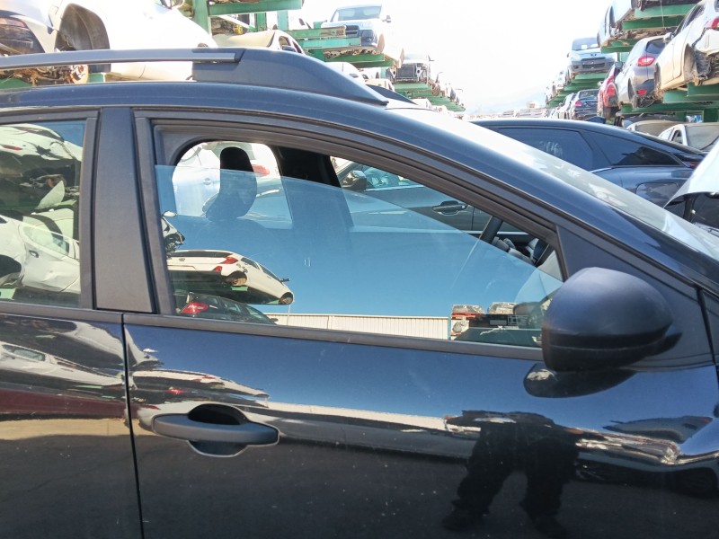 Recambio de elevalunas delantero derecho para dacia sandero iii 1.0 tce 90 referencia OEM IAM 807206015R  