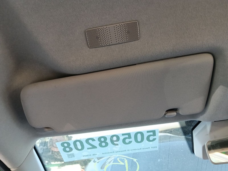 Recambio de parasol izquierdo para dacia sandero iii 1.0 tce 90 referencia OEM IAM 964016722R  