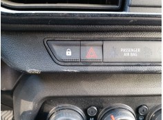 Recambio de warning para dacia sandero iii 1.0 tce 90 referencia OEM IAM   
