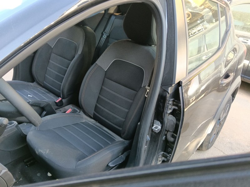 Recambio de asiento delantero izquierdo para dacia sandero iii 1.0 tce 90 referencia OEM IAM   