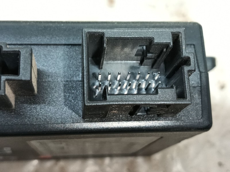 Recambio de modulo electronico para volkswagen touareg (7la) tdi r5 referencia OEM IAM 8E0907383C 5DS00840801 5DS00840801