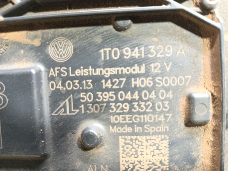 Recambio de faro derecho para volkswagen touran (1t3) 2.0 tdi referencia OEM IAM 1T1941754H 1T1941752H 