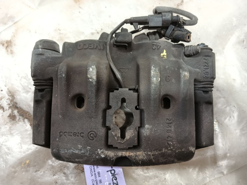 Recambio de pinza freno delantera derecha para iveco daily iii furgoneta 35 s 13 v,35 c 13 v referencia OEM IAM 42536625  