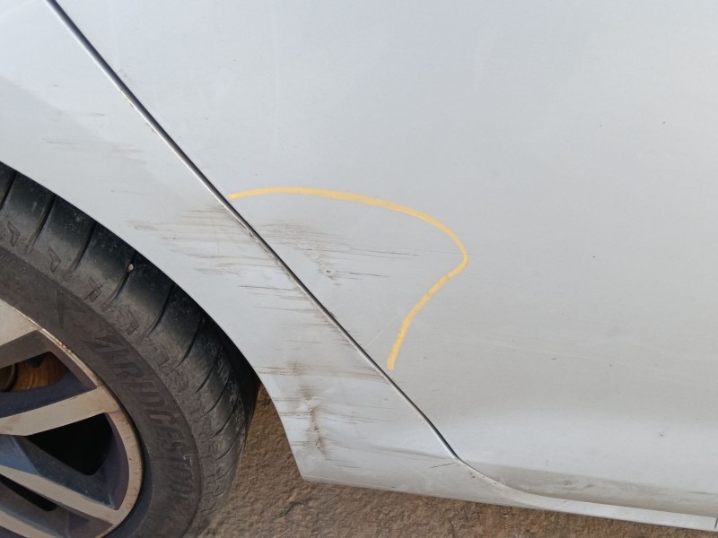 Recambio de puerta trasera derecha para volkswagen golf vii variant (ba5, bv5) 1.6 tdi referencia OEM IAM   