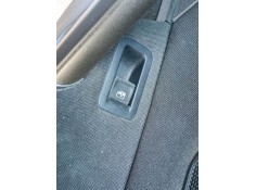 Recambio de mando elevalunas trasero derecho para volkswagen golf vii variant (ba5, bv5) 1.6 tdi referencia OEM IAM   