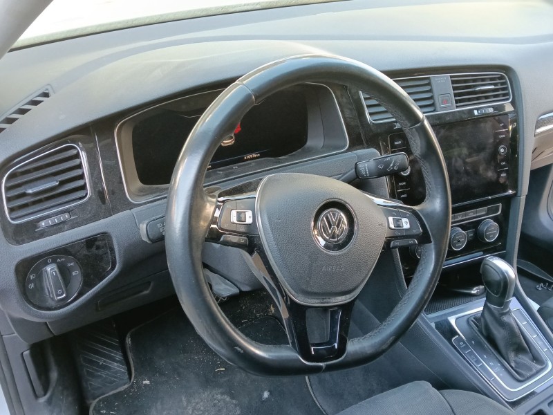 Recambio de volante para volkswagen golf vii variant (ba5, bv5) 1.6 tdi referencia OEM IAM   
