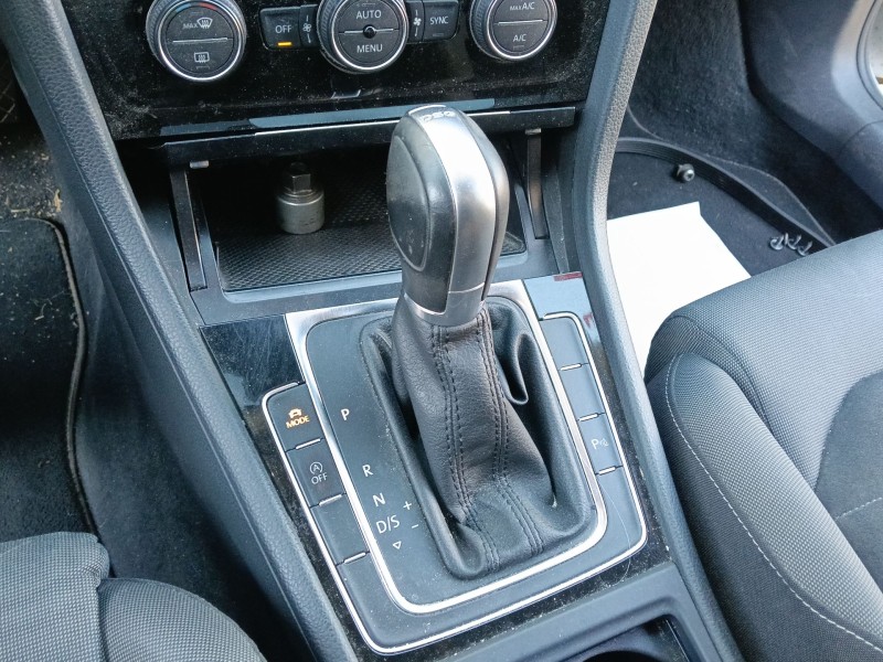 Recambio de pomo palanca cambio para volkswagen golf vii variant (ba5, bv5) 1.6 tdi referencia OEM IAM   
