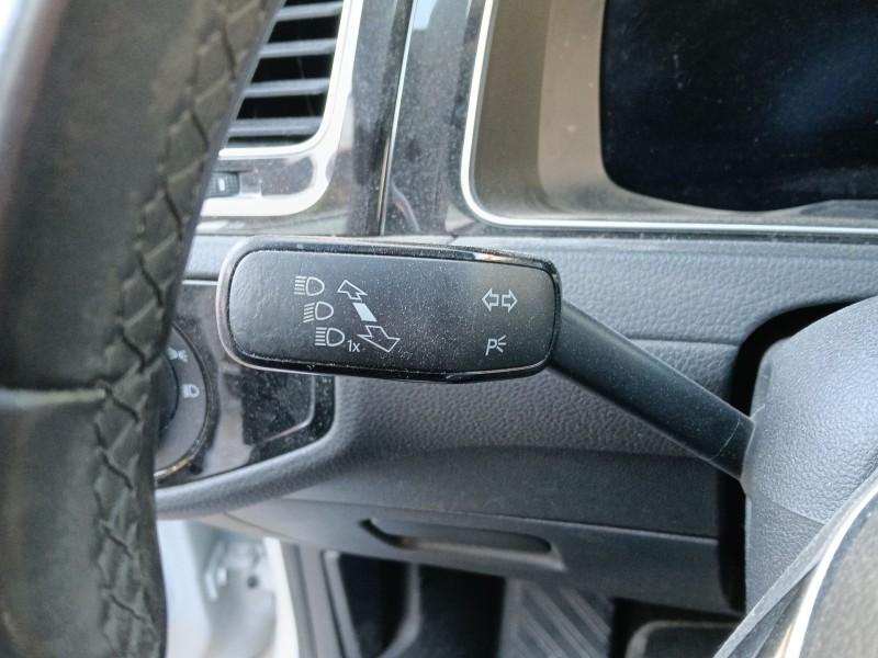 Recambio de mando intermitentes para volkswagen golf vii variant (ba5, bv5) 1.6 tdi referencia OEM IAM   