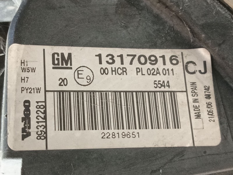 Recambio de faro derecho para opel vectra c (z02) 1.9 cdti (f69) referencia OEM IAM   
