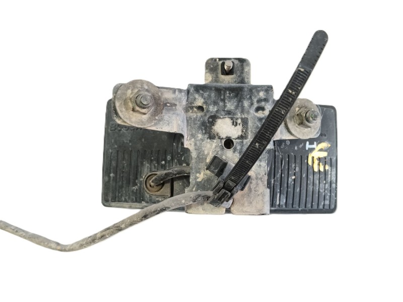 Recambio de faro antiniebla izquierdo para isuzu npr77l 3.0d referencia OEM IAM   