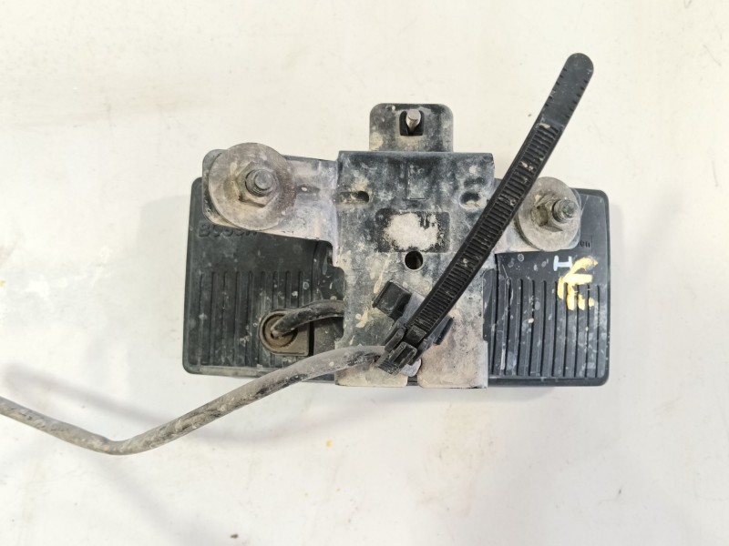 Recambio de faro antiniebla izquierdo para isuzu npr77l 3.0d referencia OEM IAM   