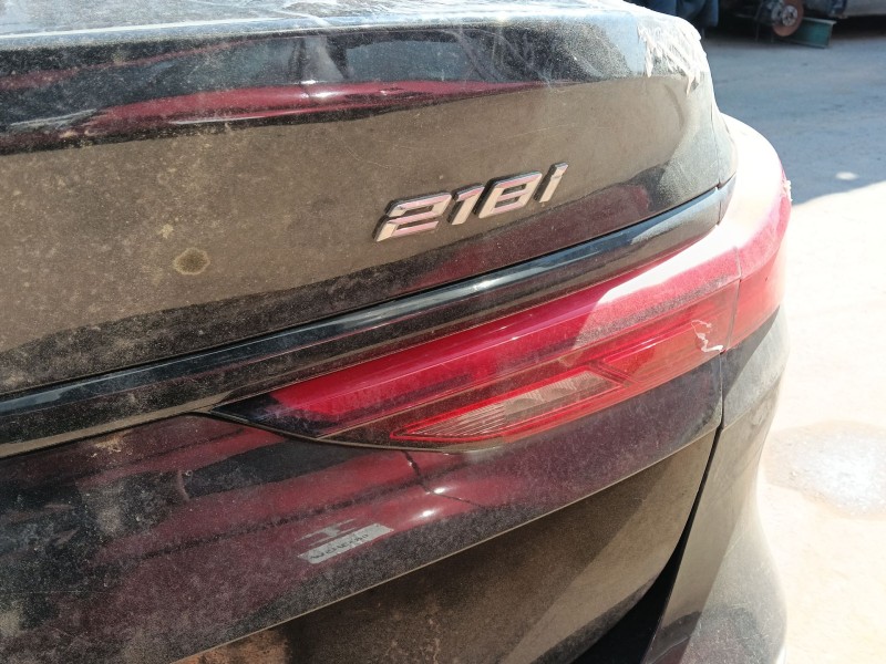 Recambio de piloto trasero derecho interior para bmw 2 gran coupe (f44) 218 i referencia OEM IAM 63217465470  