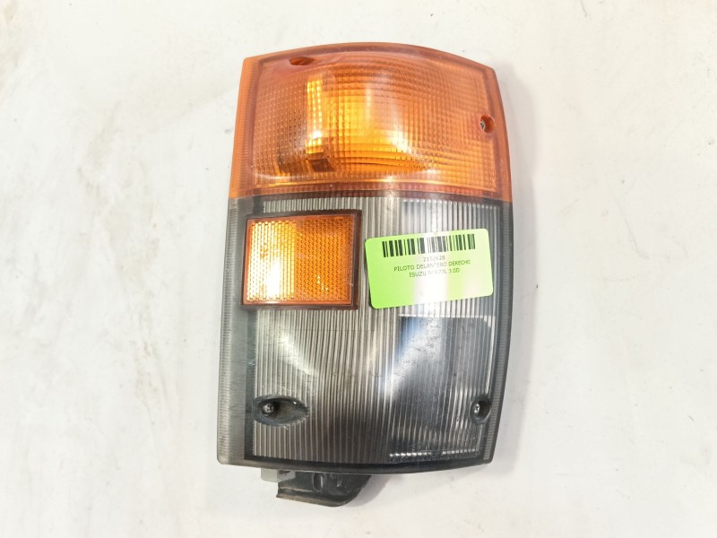 Recambio de piloto delantero derecho para isuzu npr77l 3.0d referencia OEM IAM   