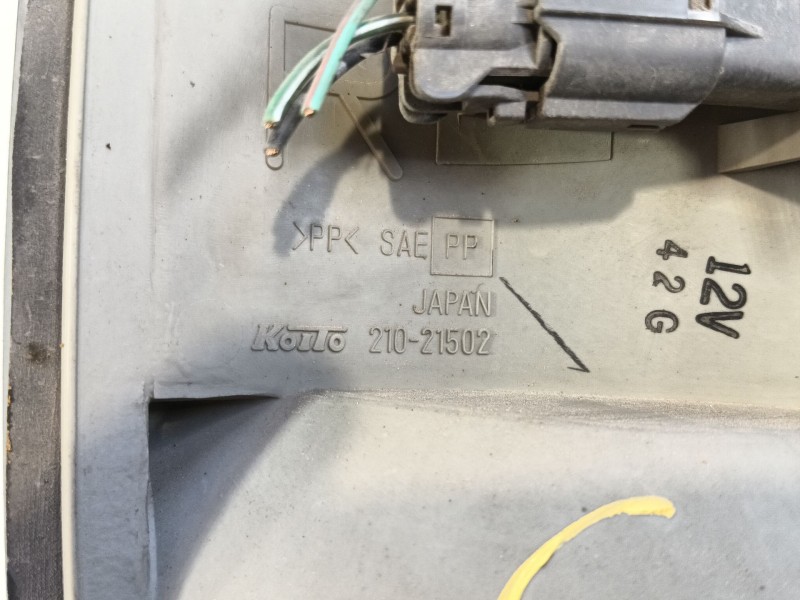 Recambio de piloto delantero derecho para isuzu npr77l 3.0d referencia OEM IAM   