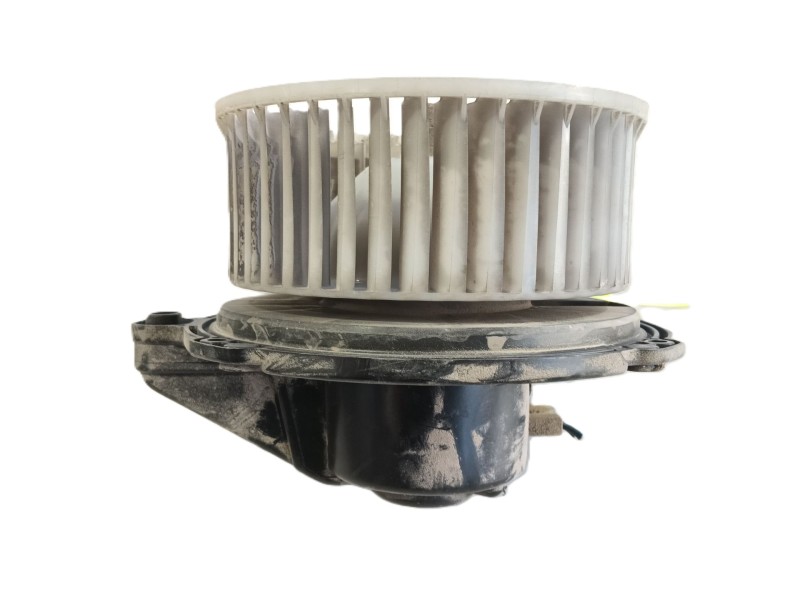 Recambio de motor calefaccion para isuzu npr77l 3.0d referencia OEM IAM   