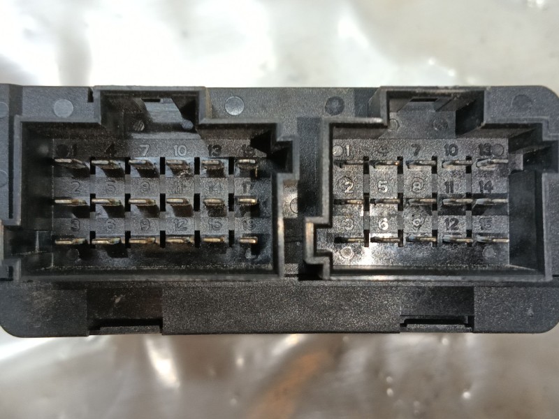 Recambio de centralita airbag para mercedes-benz sprinter 3-t furgoneta (b903) 313 cdi (903.663, 903.662, 903.661) referencia OE