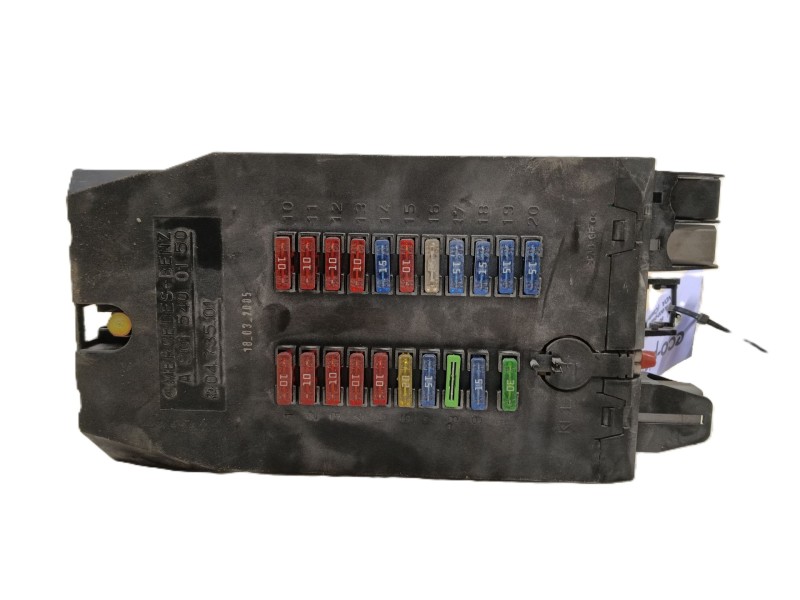Recambio de caja fusibles delantera para mercedes-benz sprinter 3-t furgoneta (b903) 313 cdi (903.663, 903.662, 903.661) referen