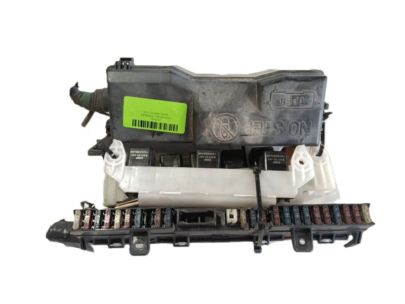 Recambio de caja reles / fusibles para isuzu npr77l 3.0d referencia OEM IAM   